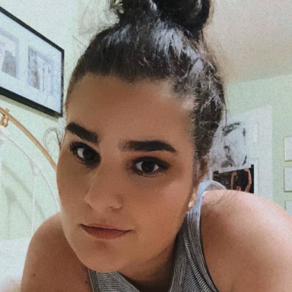 Meet your Posher, Cristii - Picture 1 of 1